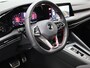 Volkswagen Golf 2.0 TSI GTI Clubsport 301 PK| Panoramadak | LED Matrix | Head-Up-Display | Stoelverwarming | Navigatie | Stuurwielverwarming | Achteruitrijcamera | Apple Carplay Draadloos