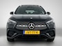 Mercedes-Benz GLA 250 e AMG Nightpakket Plug-In Hybride | Panoramadak | Keyless Go |Stuur en Stoelverwarming | Sfeerverlichting |  Parkeerpakket met Camera | Inclusief 24 maanden Mercedes-Benz Certified garantie voor Europa.