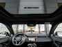 Land Rover Range Rover Evoque P300e AWD R-Dynamic | Origineel Nederlands geleverd | Dealer Onderhouden | ClearSight | Stoelventilatie | Stoelmassage | Head-Up Display | Afneembare trekhaak | Panoramisch schuif-/kanteldak