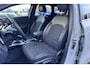 Kia Ceed Sportswagon 1.0 T-GDi Design Edition Half leder/Stof bekleding | Achteruitrijcamera | Parkeersensoren achter & voor | Stoel/stuurverwarming | JBL Speakers | Apple Carplay/Android Auto | Keyless entry | Dodehoek detectie | LED Dagrijverlichting | Navigatie | Elektrisch bedienbare achterklep | Adaptieve Cruise control & Lane assist |