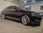 Volkswagen Passat 1.8 TSI 180pk R-Line Business Edit. DSG7 Navi / A.Cam.+ 360 / Adapt.CC / Pano.dak / Trekhaak / Advance Pack / Winter Pack / Trekgewicht 1800kg / 19 inch LM velgen