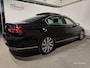 Volkswagen Passat 1.8 TSI 180pk R-Line Business Edit. DSG7 Navi / A.Cam.+ 360 / Adapt.CC / Pano.dak / Trekhaak / Advance Pack / Winter Pack / Trekgewicht 1800kg