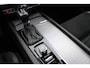 Volvo XC60 2.0 T5 R-Design Pano | Camera | Blis | Verwarmde stoelen