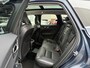 Volvo XC60 2.0 T8 Plug-in hybrid AWD Inscription | Bowers & Wilkins audio | Luchtvering | Memory | Stoel- en stuurverwarming | Elektrische stoelverstelling | Actieve LED koplampen | 22" velgen |