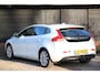 Volvo V40 1.6 D2 Summum Panorama/Xenon/Leer/Camera/Parkeersensor