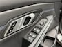 BMW 3-Serie 320i M-SPORT / HUD / LEER / LED / NL AUTO !