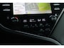 Toyota Camry 2.5 Hybrid Premium Automaat Navigatie, Elektrische Stoelverstelling, Parkeersensoren Voor en Achter, JBL Geluidsinstallatie