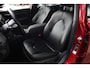 Toyota Camry 2.5 Hybrid Premium Automaat Navigatie, Elektrische Stoelverstelling, Parkeersensoren Voor en Achter, JBL Geluidsinstallatie