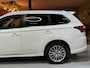 Mitsubishi Outlander 2.4 PHEV Intense Garantie Camera Navi StoelVW LED Cruise Clima Rijklaar