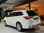 Mitsubishi Outlander 2.4 PHEV Intense Garantie Camera Navi StoelVW LED Cruise Clima Rijklaar