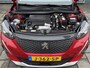 Peugeot 2008 BWJ 10-2020 | 1.2T 101PK Allure | TREKHAAK | PANO DAK | LEDER/STOF | CLIMA | NAVI | PDC 2X | CAMERA | CARPLAY |