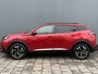 Peugeot 2008 BWJ 10-2020 | 1.2T 101PK Allure | TREKHAAK | PANO DAK | LEDER/STOF | CLIMA | NAVI | PDC 2X | CAMERA | CARPLAY |