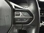 Peugeot 2008 BWJ 10-2020 | 1.2T 101PK Allure | TREKHAAK | PANO DAK | LEDER/STOF | CLIMA | NAVI | PDC 2X | CAMERA | CARPLAY |