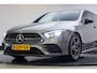 Mercedes-Benz A-klasse 200 Premium | AMG | Night | Panoramadak |