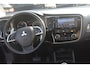 Mitsubishi Outlander 2.0 PHEV Instyle+ | Leer | Navigatie | Schuif-kanteldak | Xenon | NL auto!! | Nederlandse auto dealeronderhouden laatste beurt bij 226000 km accu vervangen met oa xenon leer navigatie camera trekhaak key less schuif kantel dak stoelverwarming premium audio camera stand