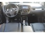 Mitsubishi Outlander 2.0 PHEV Instyle+ | Leer | Navigatie | Schuif-kanteldak | Xenon | NL auto!! | Nederlandse auto dealeronderhouden laatste beurt bij 226000 km accu vervangen met oa xenon leer navigatie camera trekhaak key less schuif kantel dak stoelverwarming premium audio camera stand