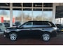 Mitsubishi Outlander 2.0 PHEV Instyle+ | Leer | Navigatie | Schuif-kanteldak | Xenon | NL auto!! | Nederlandse auto dealeronderhouden laatste beurt bij 226000 km accu vervangen met oa xenon leer navigatie camera trekhaak key less schuif kantel dak stoelverwarming premium audio camera stand