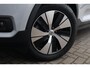 Volvo XC40 Plug-in Hybrid T5 Inscription Expression | Trekhaak | Panoramadak | Adaptieve LED koplampen | Navigatie | Parkeersensore voor + achter | Achteruitrijcamera | Standkachel | Comfortstoelen | LED mistlampen | Apple Carplay / Android Auto |