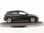 Volkswagen Golf 1.5 eHybrid 204pk DSG Life Edition · Camera · Apple/Android Car Play · Keyless · Stoel&Stuurverwarming · 18'' Inch · Garantie t/m 12-06-2029 of 100.000km