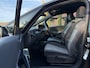 Volkswagen ID.3 Life 58 kWh Automaat / Flex-Fix Fietsendrager / Apple CarPlay-Android Auto / 18" Velgen / Stuur-/Stoelverwarming
