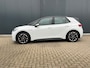 Volkswagen ID.3 First 58 kWh * Steunhaak * Navigatie * Parkeersensoren * Adaptieve Cruise *