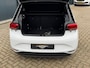 Volkswagen ID.3 First 58 kWh * Steunhaak * Navigatie * Parkeersensoren * Adaptieve Cruise *