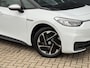 Volkswagen ID.3 First 58 kWh * Steunhaak * Navigatie * Parkeersensoren * Adaptieve Cruise *