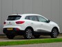 Renault Kadjar 1.2 TCe Bose // PEARL-WHITE / 19inch / LEER /