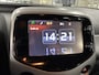 Toyota Aygo 1.0 VVT-i x-play met Achteruitrijcamera en Airconditioning