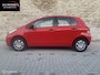 Toyota Yaris 1.0 VVTi Acces/5DRS/NAP/2EIG/AIRCO/CV/TREKHAAK!