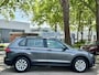 Volkswagen Tiguan 1.4 TSI ACT Aut Lane ass Volledig onderhouden Navi Apple CarPlay Stoel vw Nieuwe APK Perfecte conditie