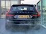 Volvo V90 2.0 T8 Plug-in hybrid AWD Ultra Dark PHEV, Automaat, Luchtvering, Panoramadak, Bower&Wilkins audio, 20 inch R-design wielen, Stoelmassage, Stoelkoeling, Stoelverwarming, Stuurverwarming, Gelamineerde ramen, Trekhaak semi elektrisch inklapbaar