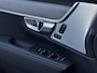 Volvo V90 2.0 T8 Plug-in hybrid AWD Ultra Dark PHEV, Automaat, Luchtvering, Panoramadak, Bower&Wilkins audio, 20 inch R-design wielen, Stoelmassage, Stoelkoeling, Stoelverwarming, Stuurverwarming, Gelamineerde ramen, Trekhaak semi elektrisch inklapbaar