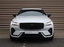 Volvo XC60 T8 Plug-in hybrid AWD Ultra Black Edition | FULL OPTION | Luchtvering | Bowers & Wilkins | Gelaagd glas