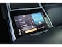 Land Rover Range Rover 4.4 V8 P530 SV LWB AWD AUTOMAAT | PANORAMISCH SCHUIF/KANTEL DAK | MEESTURENDE ACHTERAS | ELEKTRISCH WEGKLAPBARE TREKHAAK | SV INTERIEUR FIRST CLASS CABIN PACK (TWEE VOLLEDIG VERTELBARE ACHTERSTOELEN MET SCHERMEN EN KOELKAST) (RSE) | 23" OBLIVN VELGEN | LUCHTVERING | MASSAGE FUNCTIE OP ALLE STOELEN INCL. VERWARMING EN KOELING | VOORRUIT/STUUR VERWARMING | PRIVACY GLASS | LEDEREN BEKLEDING SEMI ANILINE/EBONY | ADAPTIVE CRUISE CONTROL | ALLE STOELEN ELEKTRISCH VERSTELBAAR 24 VOUDIG | 360° CAMERA | HEMELBEKLEDING LEDER EBONY | DODEHOEK DETECTIE | HEAD UP DISPLAY | SOFT CLOSE PORTIEREN | DRAADLOZE APPLE CARPLAY/ANDROID AUTO | DRAADLOZE TELEFOONLADER | SFEER VERLICHTING |