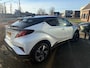 Toyota C-HR 1.8 Hybrid Executive, Bi-Tone , Navi, 4 seizoen banden, Trekhaak