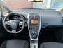 Toyota Auris 1.8 Full Hybrid Dynamic / Navi / Camera / PDC / AUT / NAP