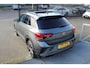 Volkswagen T-Roc 1.5 TSI 3x R-Line Automaat/Panoramadak/Trekhaak afneembaar/Navigatie/Virtual cockpit/Adaptive cruise control/Achteruitrijcamera/Parkeersensoren rondom/Apple carplay/Stoelverwarming/Keyless/Climate control/IQ light/DAB/Draadloze telefoonlader