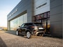 Land Rover Range Rover Evoque P300e AWD R-Dynamic SE | Stuurwielverwarming | Panoramisch schuif-/kanteldak | 24 maanden Land Rover Approved