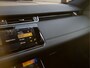 Land Rover Range Rover Evoque P300e AWD R-Dynamic SE | Stuurwielverwarming | Panoramisch schuif-/kanteldak | 24 maanden Land Rover Approved