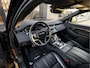 Land Rover Range Rover Evoque P300e AWD R-Dynamic SE | Stuurwielverwarming | Panoramisch schuif-/kanteldak | 24 maanden Land Rover Approved