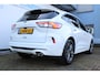 Ford Kuga 1.5 EcoBoost ST-Line X | Incl. 12 maanden Garantie | Elektrisch wegklapbare trekhaak | Stoel/stuurverwarming | Achteruitrijcamera | Navigatie | Climate controle | Adaptive cruise controle | Lane assist | Keyless entry/start | Draadloze telefoonlader | Dodehoekdetectie |