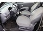 Nissan Micra 1.2 Tekna Airco, Elektrische ramen, Radio cd speler, Trekhaak, APK tot 28-11-2026