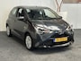 Toyota Aygo 1.0 VVT-i X-PLAY NAVIGATIE CRUISE CONTROL AIRCO BLUETOOTH TELEFOON MEDIA VOORBEREIDING ACHTERUITRIJCAMERA ZEER MOOI !! Brgl