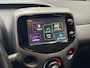 Toyota Aygo 1.0 VVT-i X-PLAY NAVIGATIE CRUISE CONTROL AIRCO BLUETOOTH TELEFOON MEDIA VOORBEREIDING ACHTERUITRIJCAMERA ZEER MOOI !! Brgl