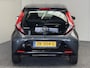 Toyota Aygo 1.0 VVT-i X-PLAY NAVIGATIE CRUISE CONTROL AIRCO BLUETOOTH TELEFOON MEDIA VOORBEREIDING ACHTERUITRIJCAMERA ZEER MOOI !! Brgl