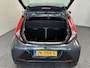 Toyota Aygo 1.0 VVT-i X-PLAY NAVIGATIE CRUISE CONTROL AIRCO BLUETOOTH TELEFOON MEDIA VOORBEREIDING ACHTERUITRIJCAMERA ZEER MOOI !! Brgl