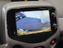 Toyota Aygo 1.0 VVT-i X-PLAY NAVIGATIE CRUISE CONTROL AIRCO BLUETOOTH TELEFOON MEDIA VOORBEREIDING ACHTERUITRIJCAMERA ZEER MOOI !! Brgl