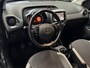 Toyota Aygo 1.0 VVT-i X-PLAY NAVIGATIE CRUISE CONTROL AIRCO BLUETOOTH TELEFOON MEDIA VOORBEREIDING ACHTERUITRIJCAMERA ZEER MOOI !! Brgl