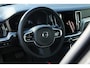 Volvo V60 T6 Plug-in hybrid AWD Essential Bright | Semi elektrische trekhaak | Stoelverwarming voor+achter | Stuurwielverwarming | Adaptieve Cruise Control | Leder interieur